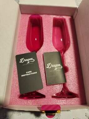 Dragon Glassware Barbie Pink Champagne Flutes - Set of 2